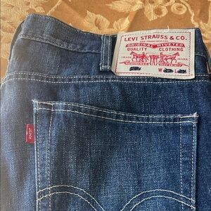 Levi's Classic Indigo Men's Jeans